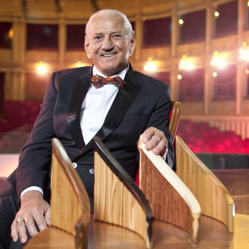 Zamfir by Hofmann